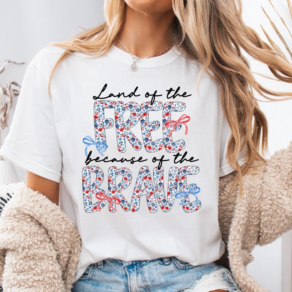 Floral Land Of The Free Because of The Brave USA July 4th Fourth of July Tshirt